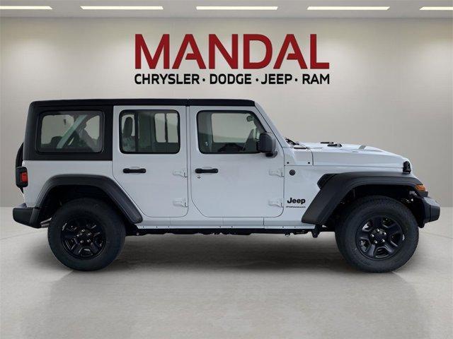 new 2025 Jeep Wrangler car, priced at $42,465