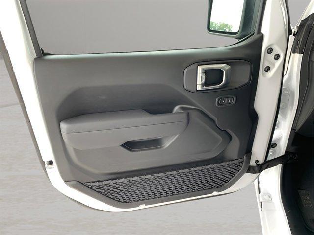 new 2025 Jeep Wrangler car, priced at $42,465