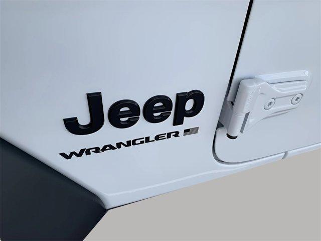 new 2025 Jeep Wrangler car, priced at $42,465