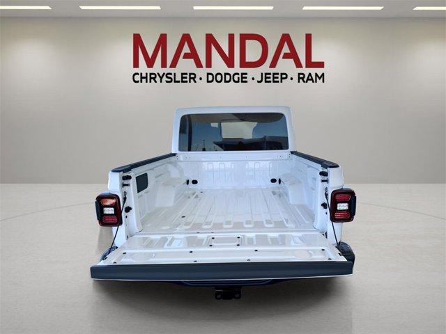 new 2025 Jeep Gladiator car, priced at $48,120