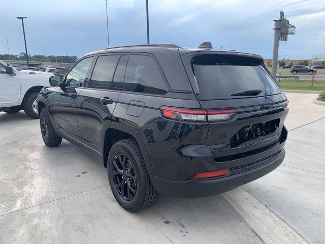 new 2024 Jeep Grand Cherokee car, priced at $40,110