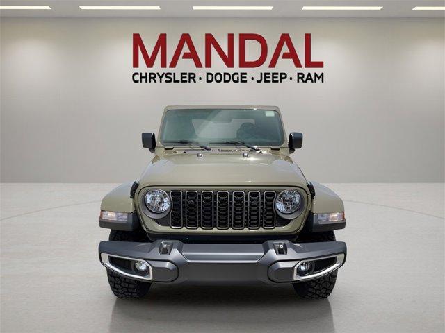 new 2025 Jeep Gladiator car, priced at $41,462