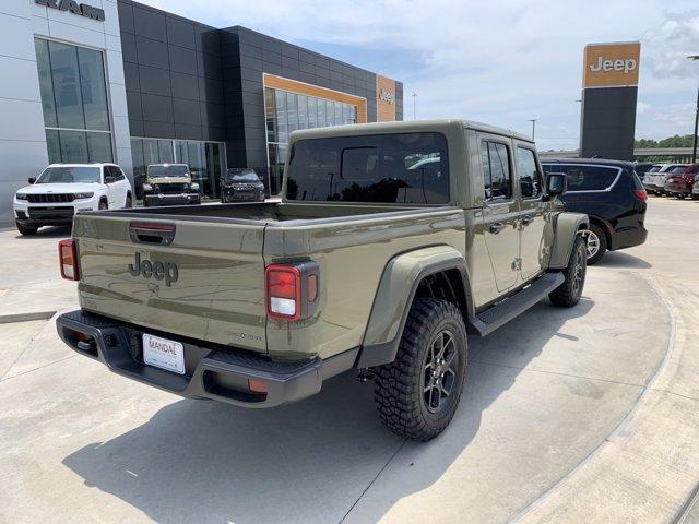 new 2025 Jeep Gladiator car, priced at $42,212