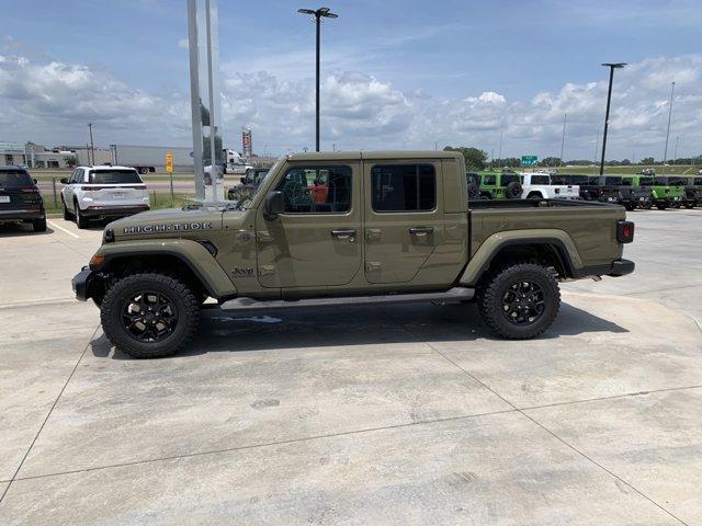 new 2025 Jeep Gladiator car, priced at $42,212
