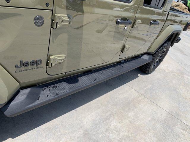 new 2025 Jeep Gladiator car, priced at $42,212