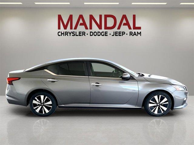 used 2022 Nissan Altima car, priced at $17,400