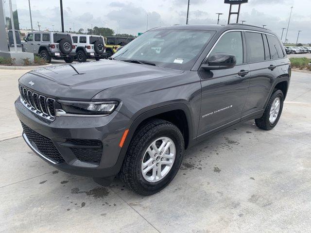 new 2024 Jeep Grand Cherokee car, priced at $34,003