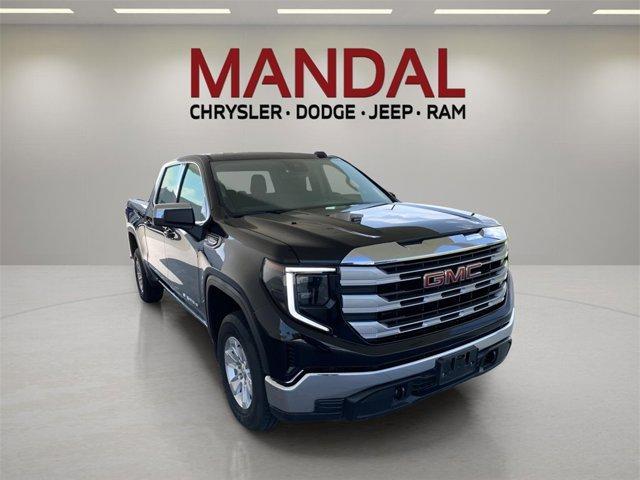 used 2024 GMC Sierra 1500 car, priced at $40,000