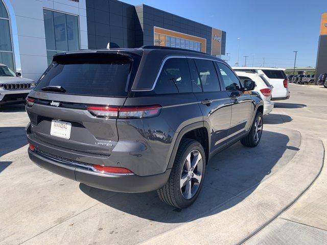 new 2024 Jeep Grand Cherokee car, priced at $42,442