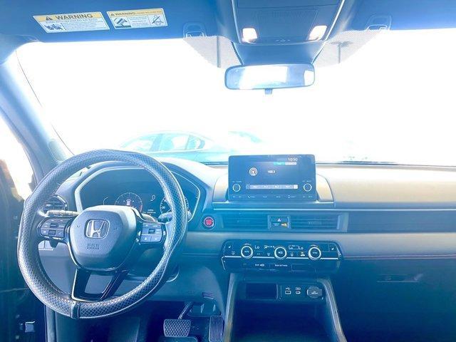 used 2023 Honda Pilot car, priced at $38,288