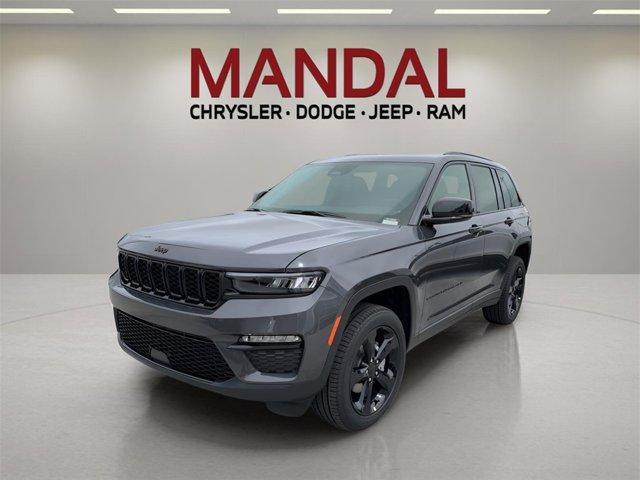 new 2025 Jeep Grand Cherokee car, priced at $45,230
