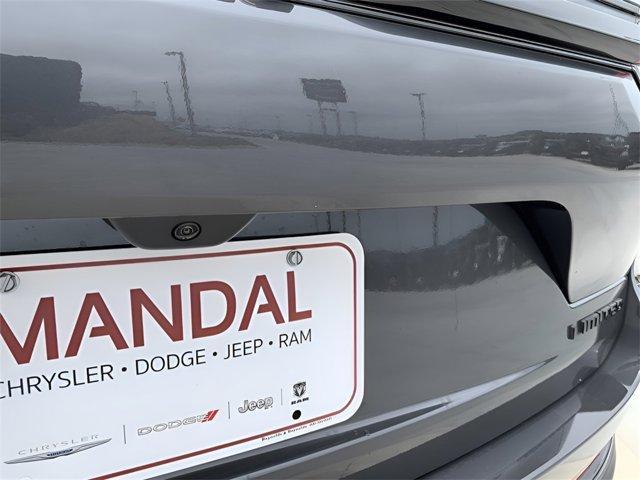 new 2025 Jeep Grand Cherokee car, priced at $45,230