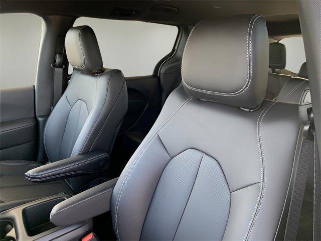 new 2026 Chrysler Pacifica car, priced at $39,612