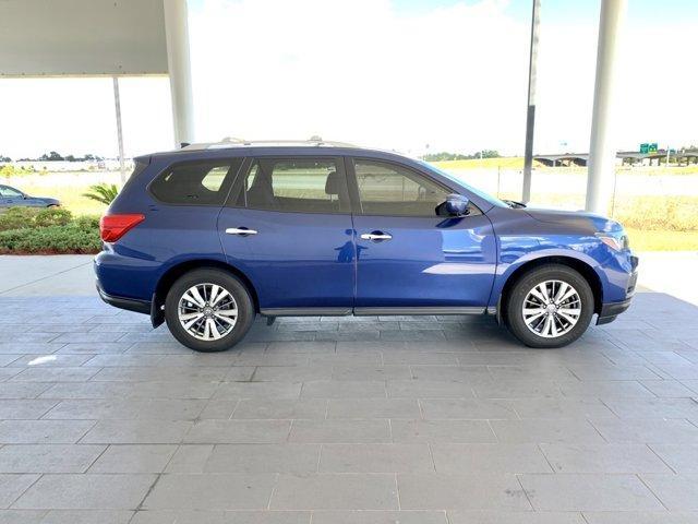 used 2020 Nissan Pathfinder car, priced at $18,000