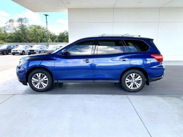 used 2020 Nissan Pathfinder car, priced at $18,000