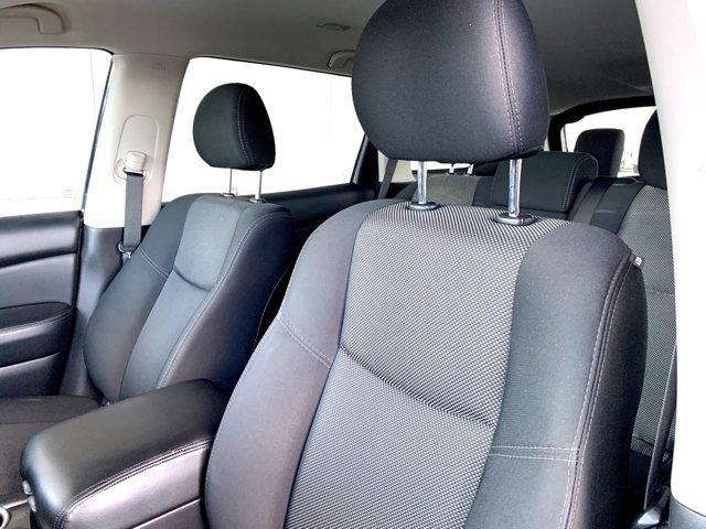 used 2020 Nissan Pathfinder car, priced at $18,000