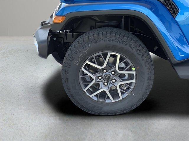 new 2025 Jeep Wrangler car, priced at $53,020