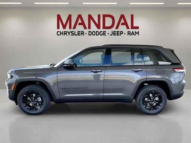 new 2025 Jeep Grand Cherokee car, priced at $37,430