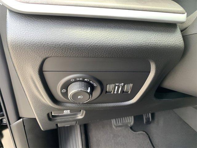 new 2025 Jeep Grand Cherokee car, priced at $47,309