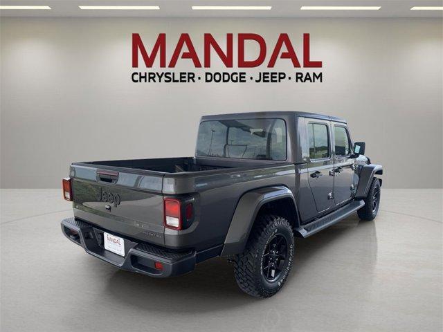 new 2025 Jeep Gladiator car, priced at $44,410
