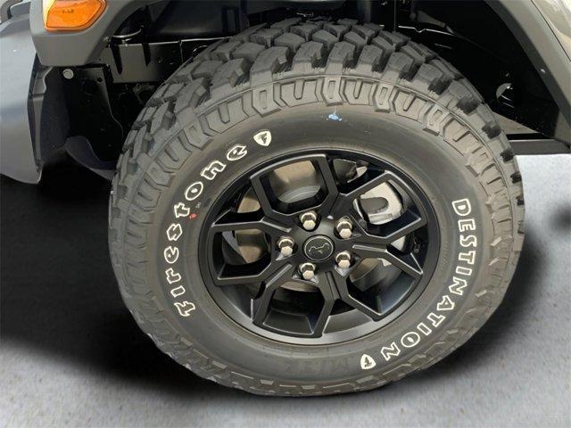 new 2025 Jeep Gladiator car, priced at $44,410