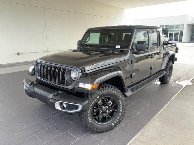 new 2025 Jeep Gladiator car, priced at $47,878