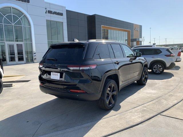 new 2025 Jeep Grand Cherokee car, priced at $44,018