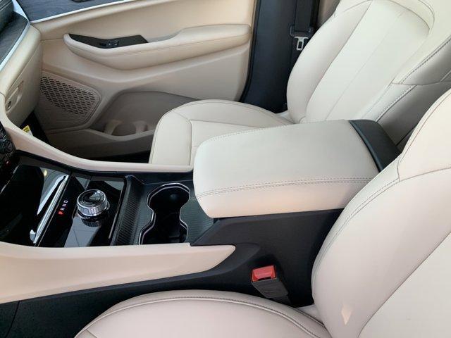 new 2025 Jeep Grand Cherokee car, priced at $44,018