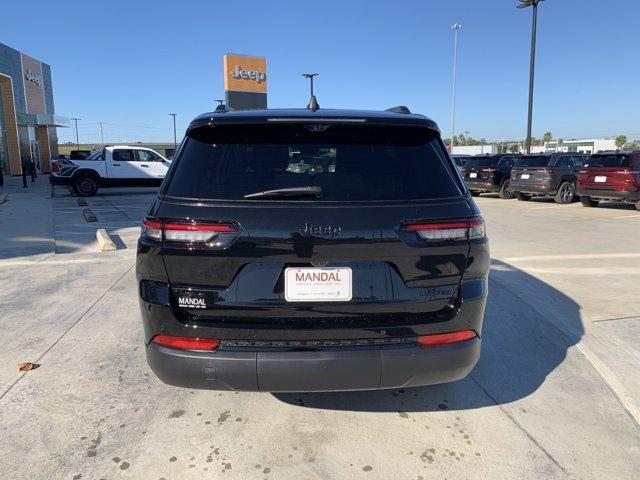 new 2024 Jeep Grand Cherokee L car, priced at $48,677