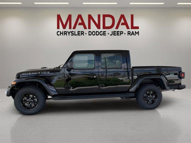 new 2025 Jeep Gladiator car, priced at $43,657