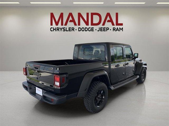 new 2025 Jeep Gladiator car, priced at $43,657