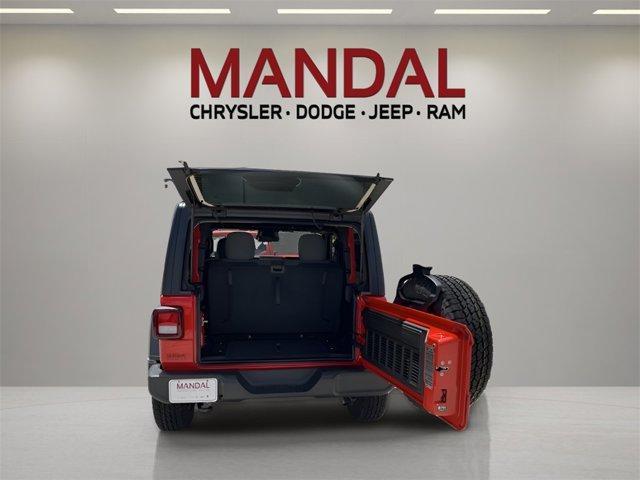 new 2025 Jeep Wrangler car, priced at $41,141