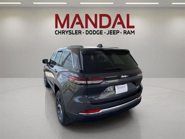 new 2025 Jeep Grand Cherokee car, priced at $43,557