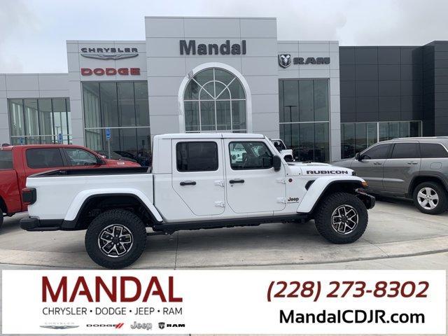 new 2024 Jeep Gladiator car, priced at $60,545
