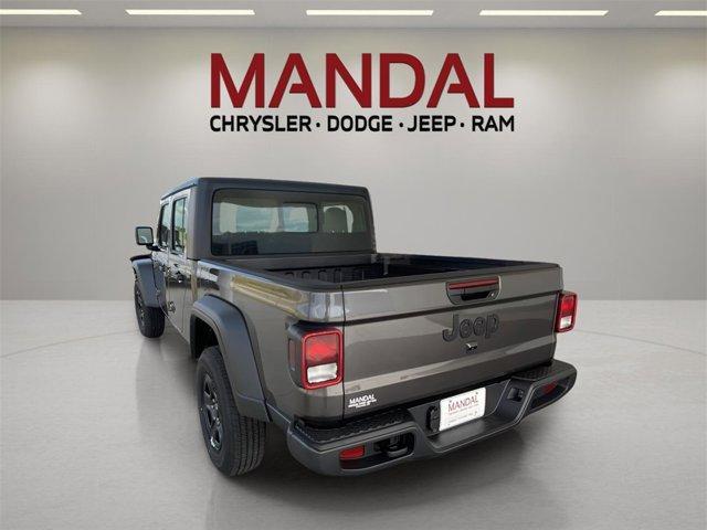 new 2025 Jeep Gladiator car, priced at $39,010