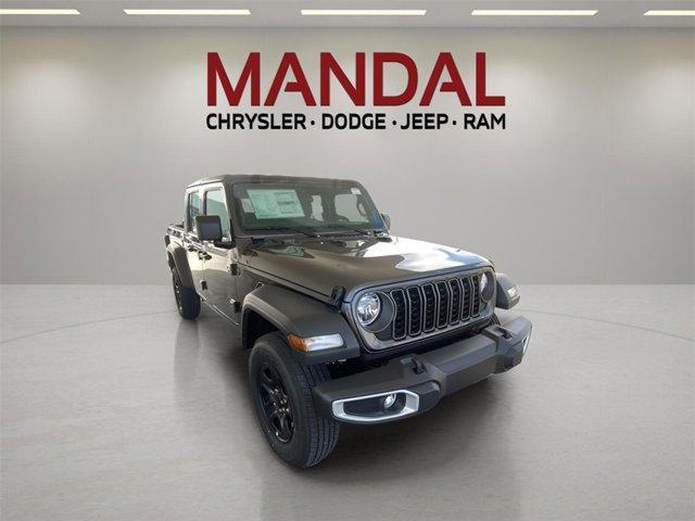 new 2025 Jeep Gladiator car, priced at $39,010