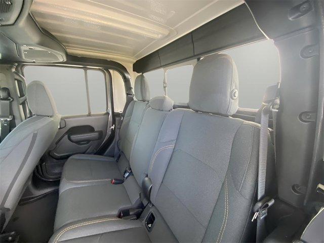 new 2025 Jeep Gladiator car, priced at $39,010