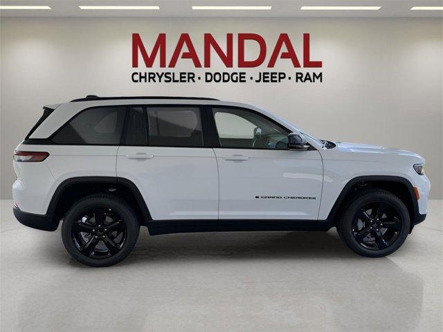 new 2025 Jeep Grand Cherokee car, priced at $43,191