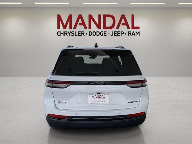 new 2025 Jeep Grand Cherokee car, priced at $43,191