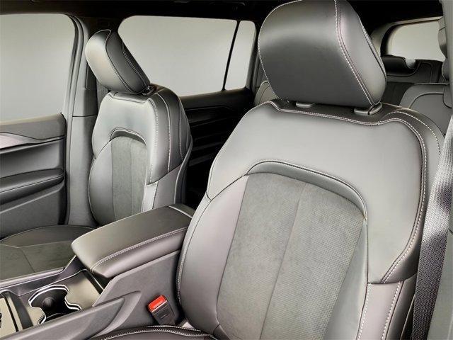 new 2025 Jeep Grand Cherokee L car, priced at $40,725