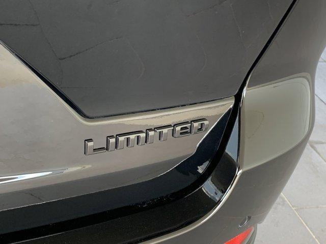 new 2025 Jeep Grand Cherokee car, priced at $47,116