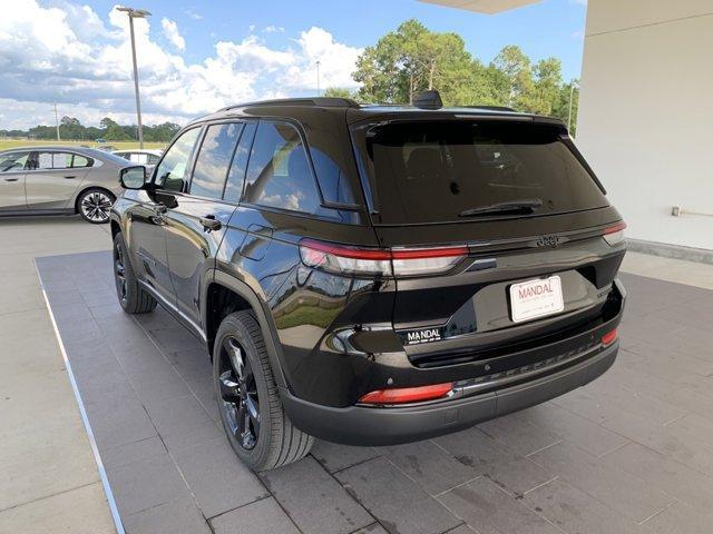 new 2025 Jeep Grand Cherokee car, priced at $47,116
