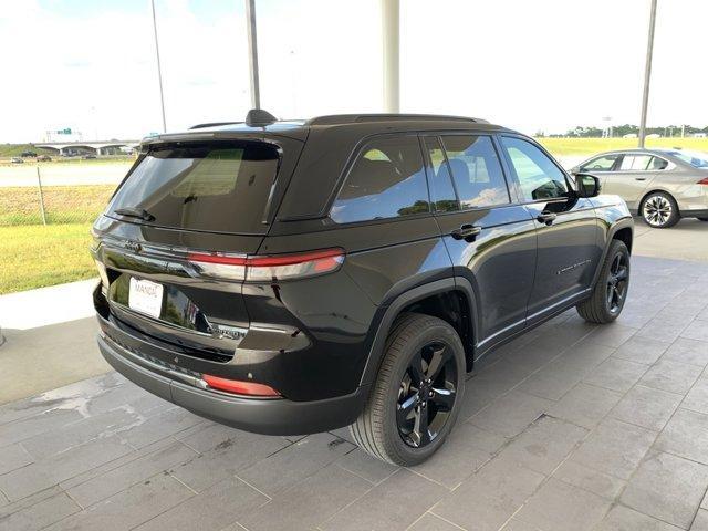 new 2025 Jeep Grand Cherokee car, priced at $47,116