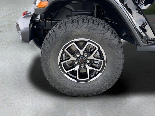 new 2025 Jeep Wrangler car, priced at $57,325