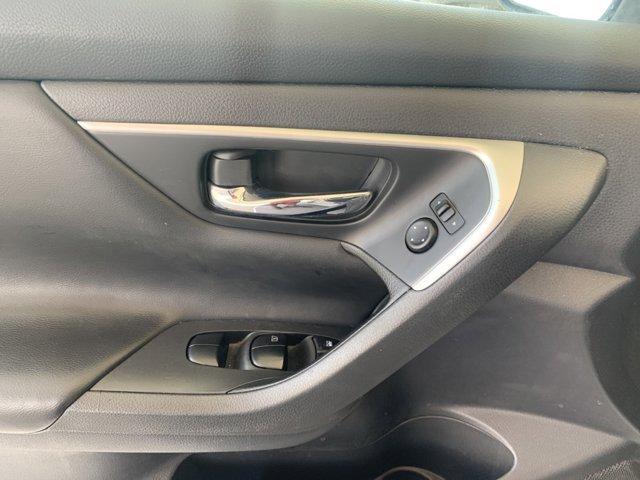 used 2017 Nissan Altima car