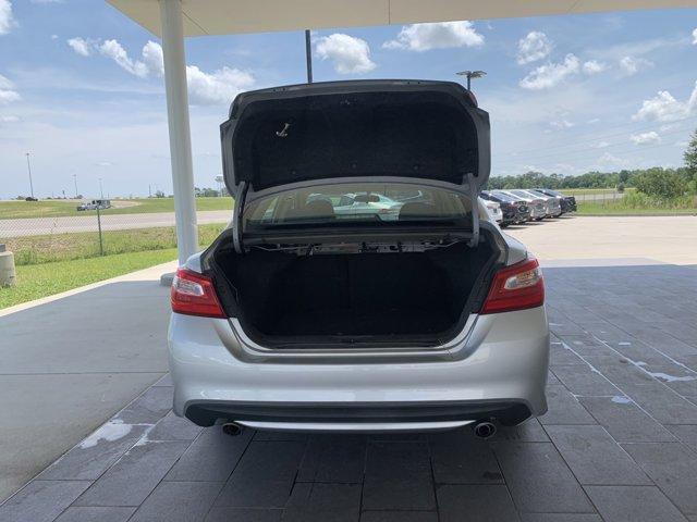 used 2017 Nissan Altima car