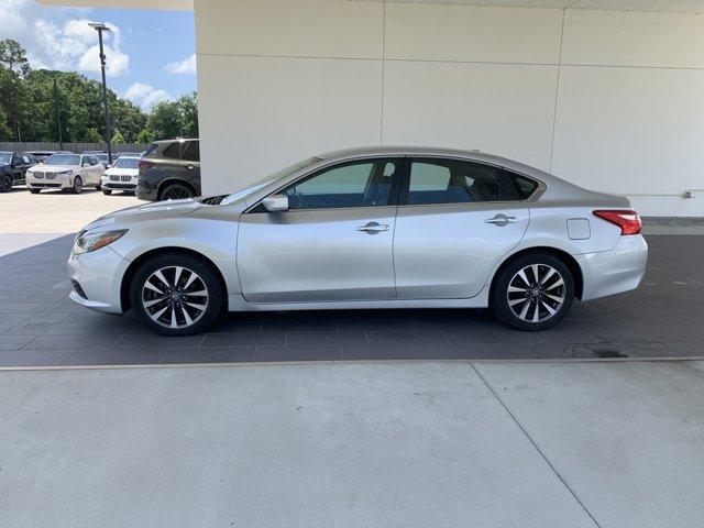 used 2017 Nissan Altima car