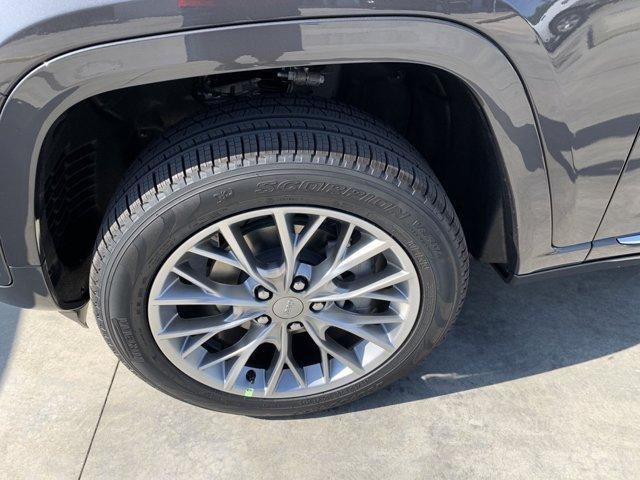 new 2025 Jeep Grand Cherokee car, priced at $55,129
