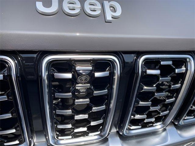new 2025 Jeep Grand Cherokee car, priced at $52,629