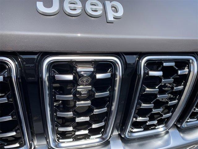 new 2025 Jeep Grand Cherokee car, priced at $55,129